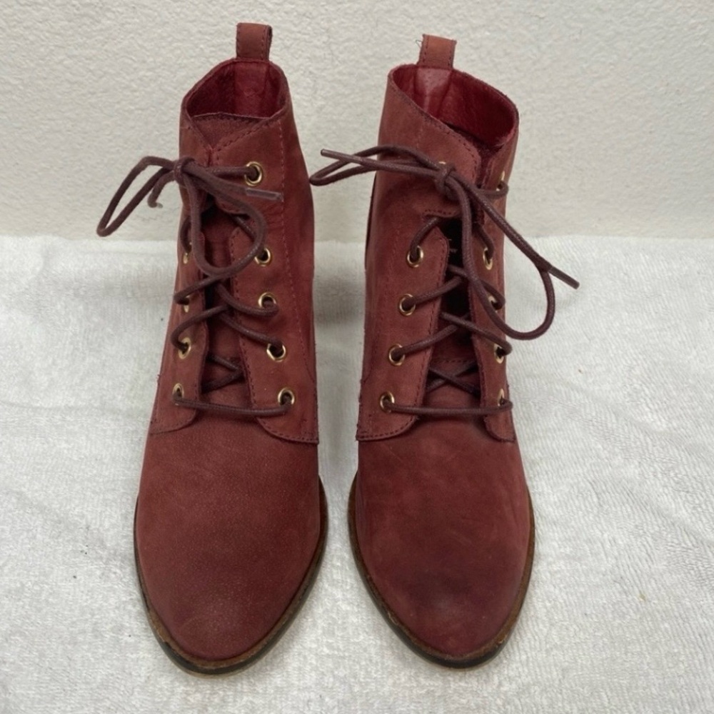 Steve Madden Women's Pennylane Wine Suede Leather Lace Up Heeled Bootie Size 8 - Picture 2 of 15